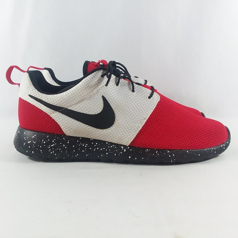 NikeID Roshe Run Custom Red White 616834-993